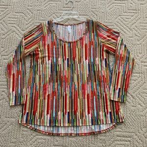 LuLaRoe XL Lynnae Top